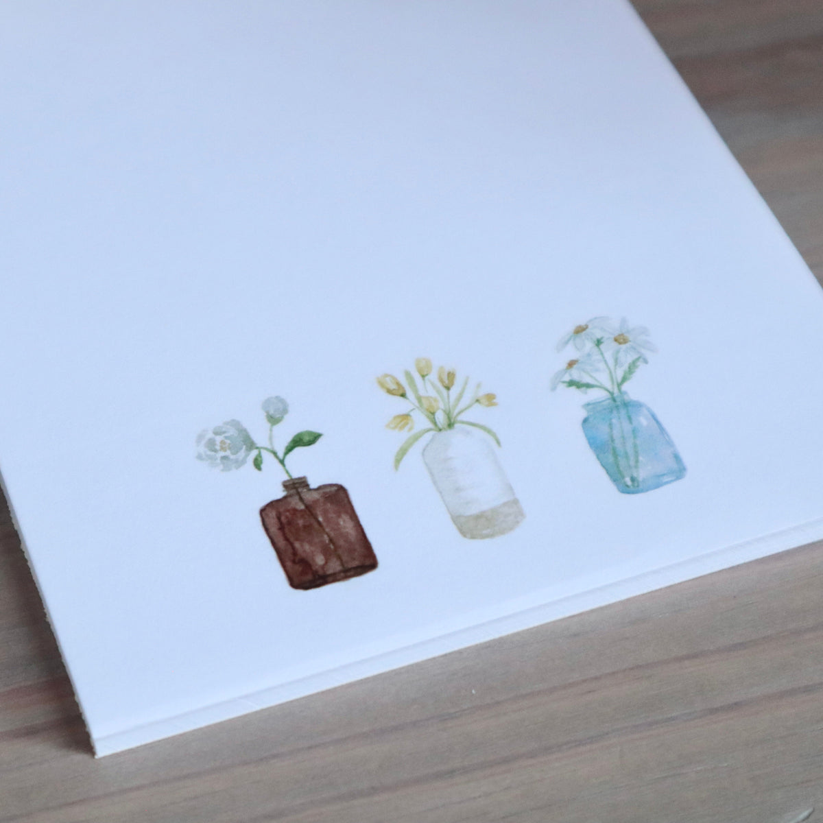 ONLY  WS - 6 Bud Vases Notepads