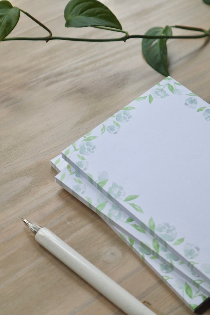 ONLY  WS - 6 White Peony Notepads