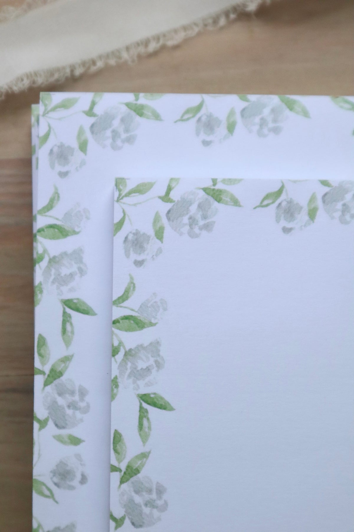ONLY  WS - 6 White Peony Notepads