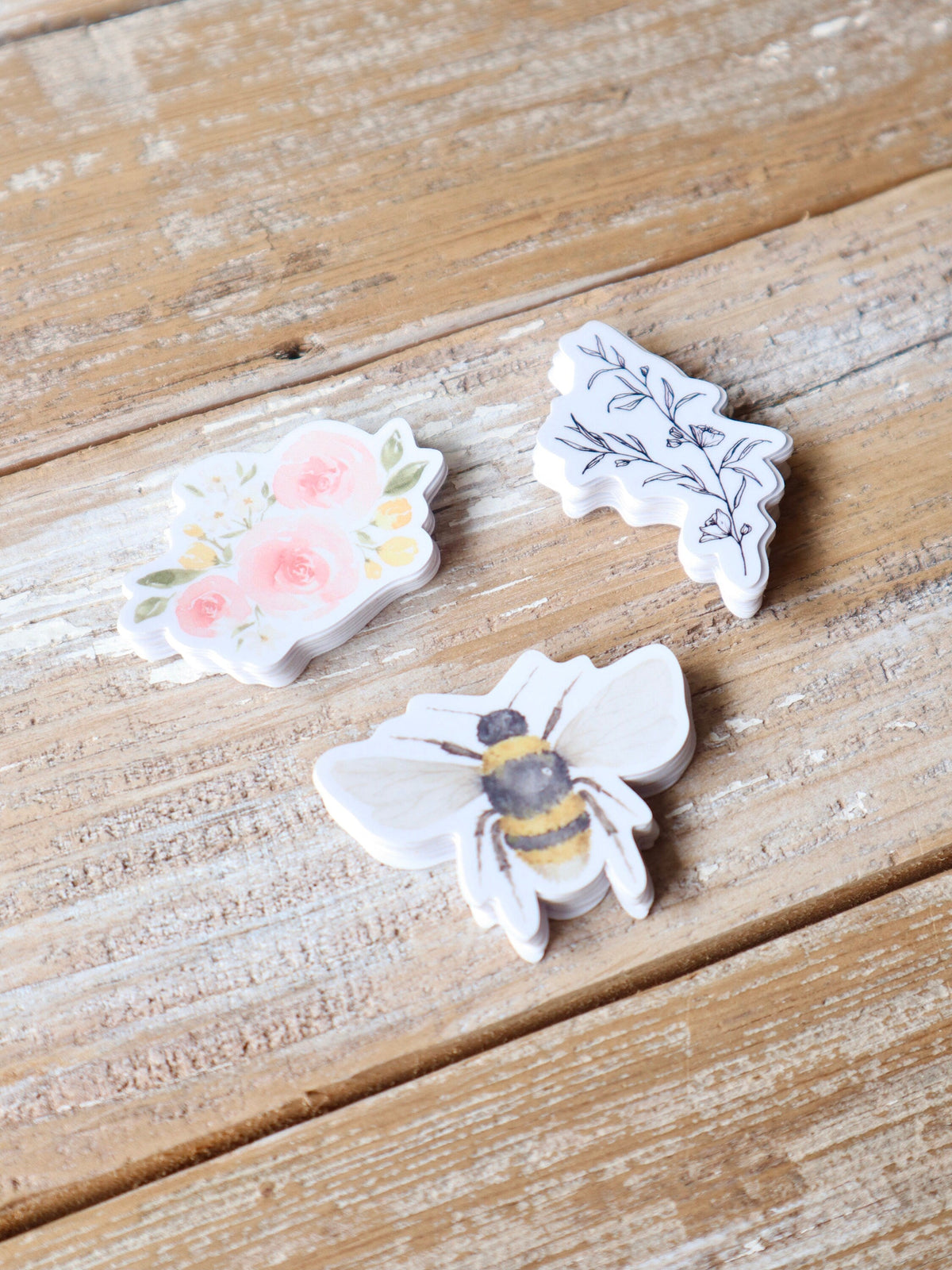 ONLY  WS - 8 Bee Stickers